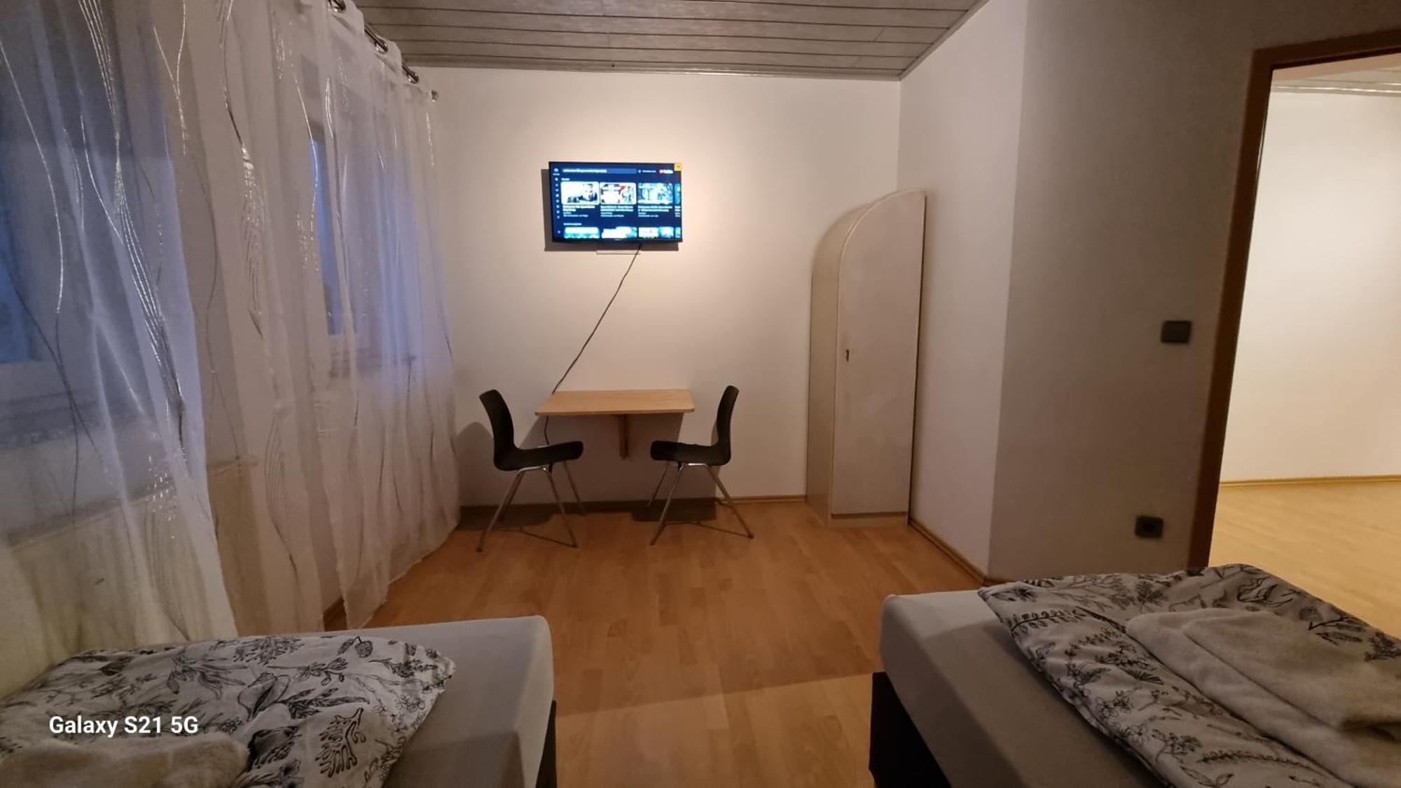 Schlafzimmer 1 Mit Top Aussicht Ueber Weilstetten Balingen Kültér fotó
