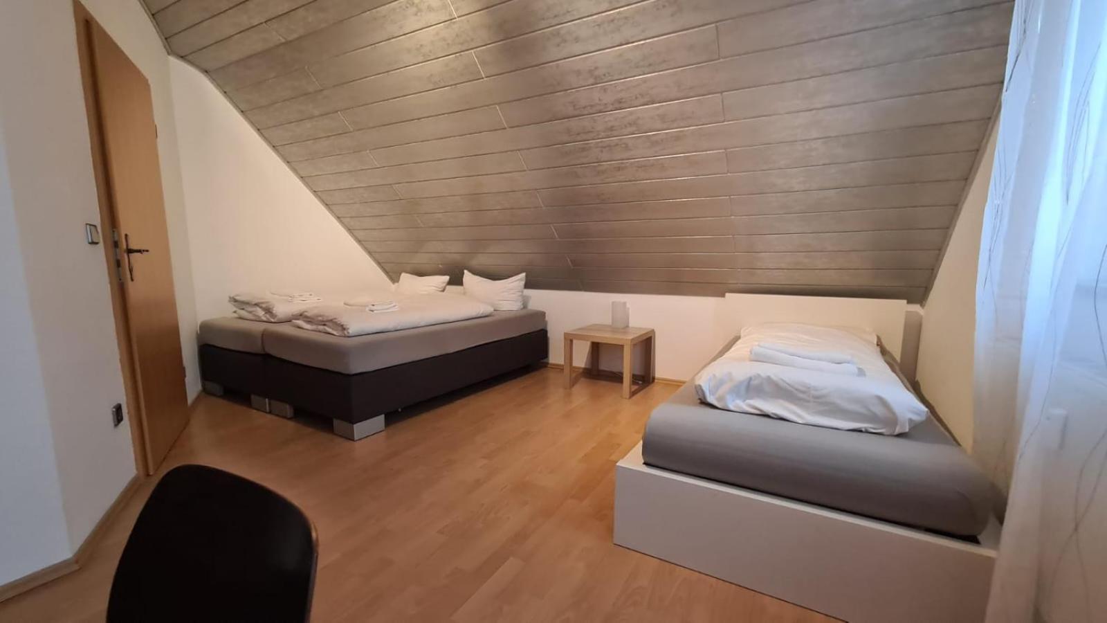 Schlafzimmer 1 Mit Top Aussicht Ueber Weilstetten Balingen Kültér fotó